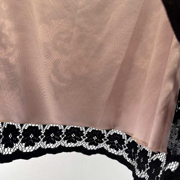 HeartSoul Women's Mini Skirt Size M Whimsigoth Fairy Lace Black Pink Pull On - Picture 4 of 6